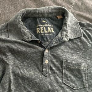 Men’s polo shirt by Tommy Bahama relax